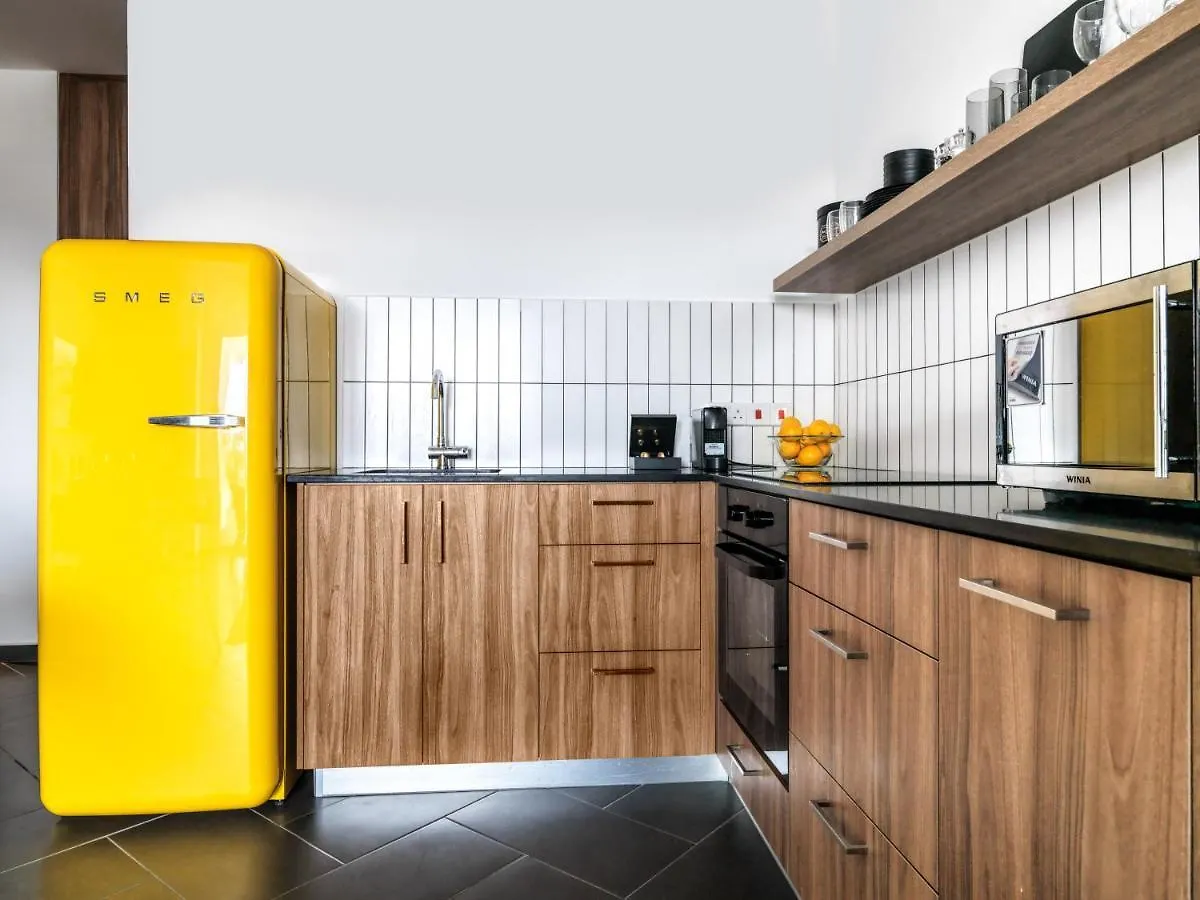 Апарт-отель Liv Urban Suites Ларнака