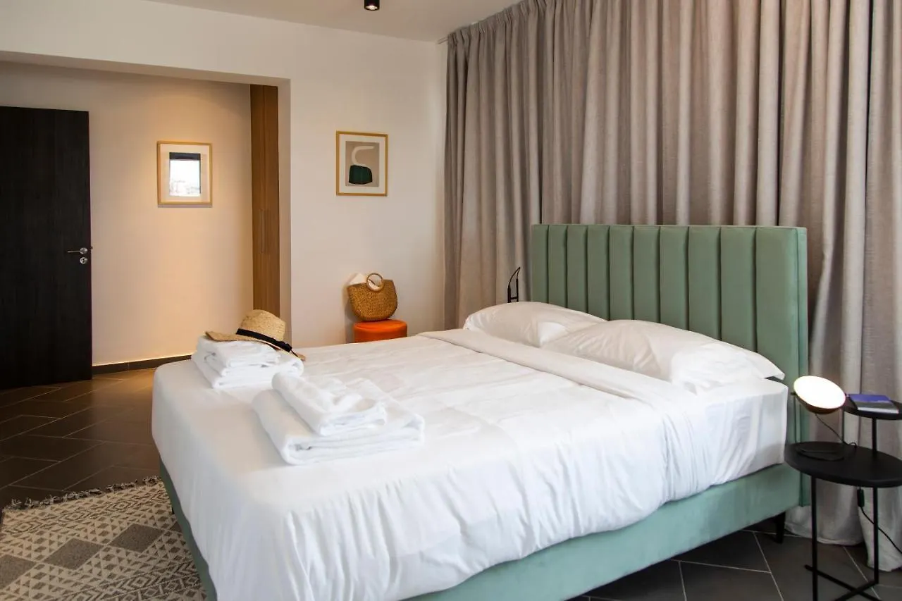Aparthotel Liv Urban Suites Larnaca