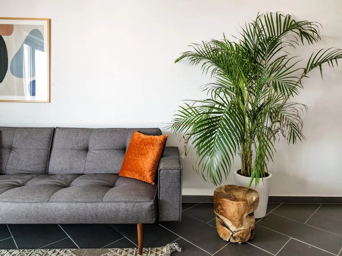 Aparthotel Liv Urban Suites Larnaca