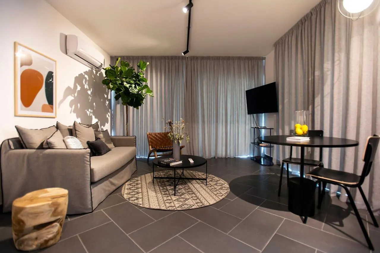 Liv Urban Suites Larnaca Aparthotel